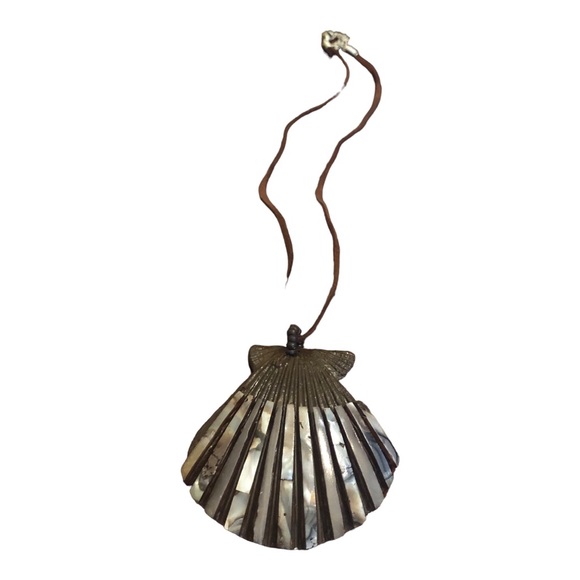 Brown/Gray Shell Pendant Necklace with Brown Cord - Picture 2 of 9